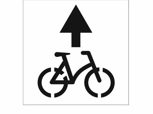 Șablon pistă de biciclete cu săgeată înainte